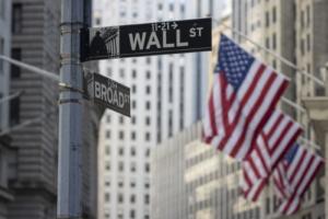 Chip Stock Sell-off Puts Downward Pressure on Broader Market