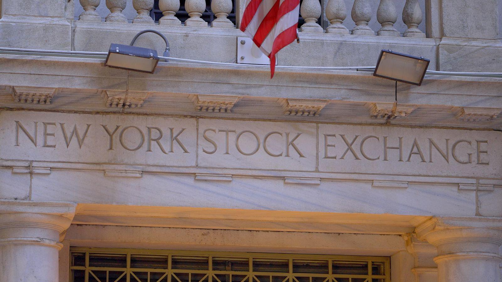 Stocks Settle Lower as Crude Oil Prices Jump