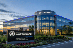 Coherent stock forms bullish pattern as Lumentum projects strong optics demand